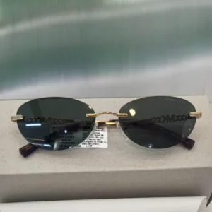 Kính Michael Kors Titanium
