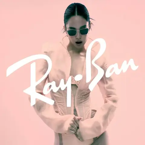 Baán Mắt Kính Camera Baán Mắt Kính Camera
