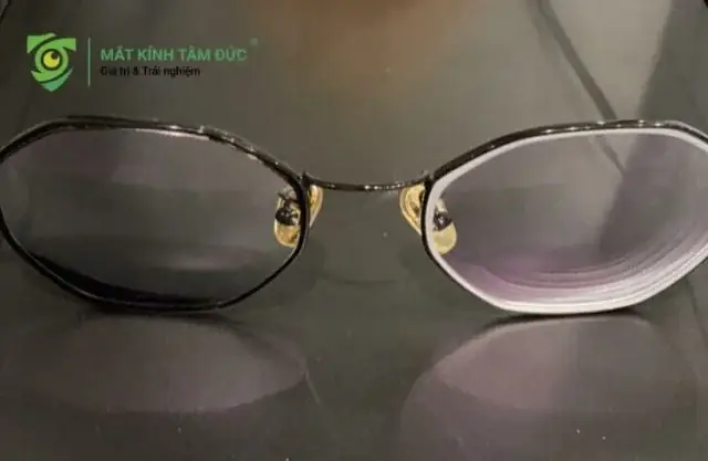 Bị Cận 1 Bên Mắt Có Nên Đeo Kính