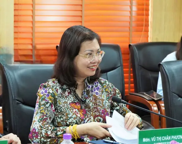 Bộ Đồ Làm Mắt Kính Khoan