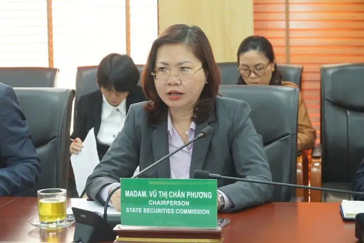 Bộ Đồ Làm Mắt Kính Khoan