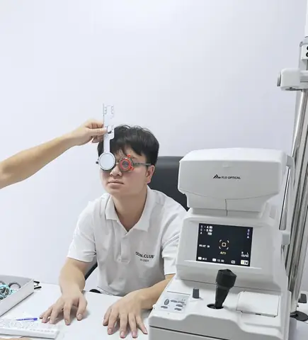 Cách Khong Bị Lồi Mắt Khi Đeo Kính Cạn Cách Khong Bị Lồi Mắt Khi Đeo Kính Cạn