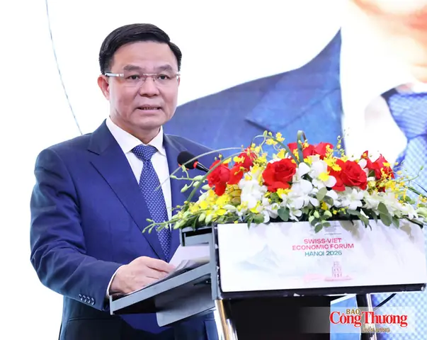 Cần Thanh Lý Cửa Hàng Kính Mắt Cần Thanh Lý Cửa Hàng Kính Mắt