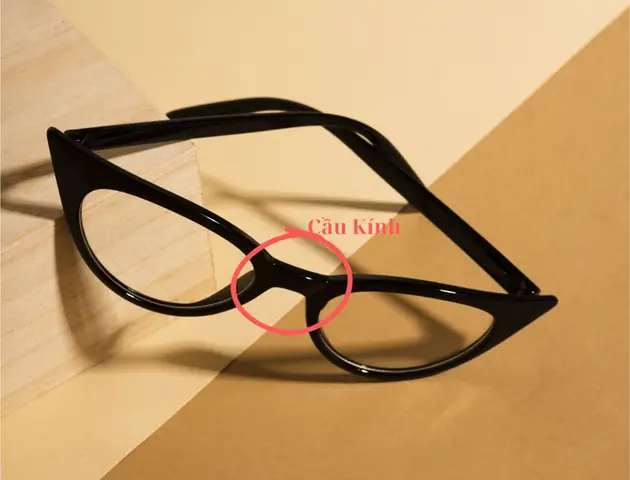 Cầu Kính Mắt