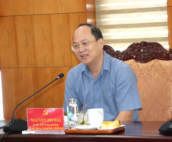 Câu Văn Hay Về Kính Mắt