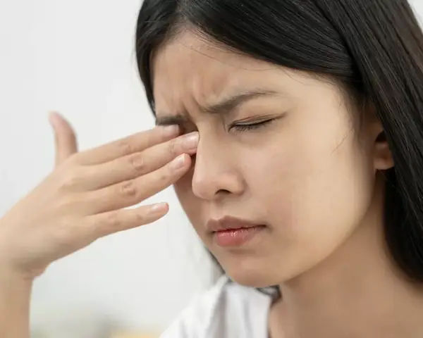 Chữa Mắt Cận Nhẹ Mà Ko Cần Mang Kính