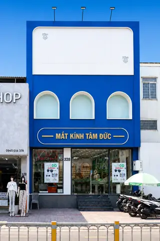 Cửa Hàng Kính Mắt Tâm Hương