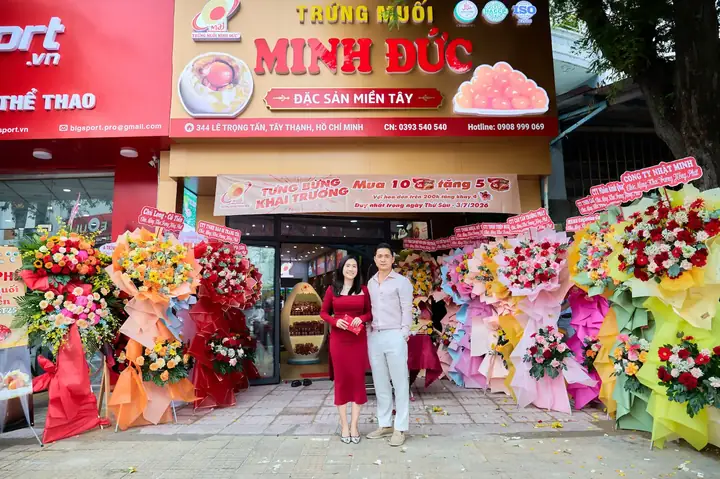 Cửa Hàng Kính Mắt Tây Hồ