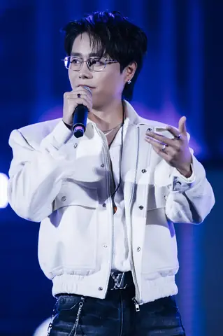 Cửa Hàng Mắt Kính Duy Tân