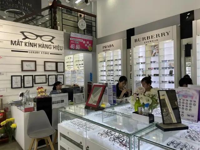Cửa Hàng Mắt Kính Hàn Quốc Cửa Hàng Mắt Kính Hàn Quốc