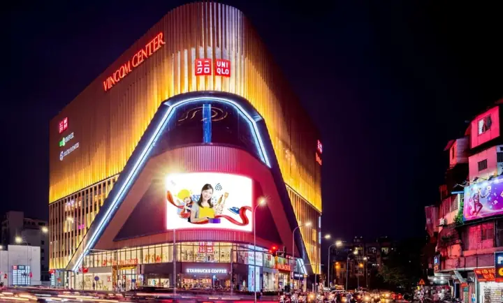 Cửa Hàng Mắt Kính Phạm Ngọc Thạch