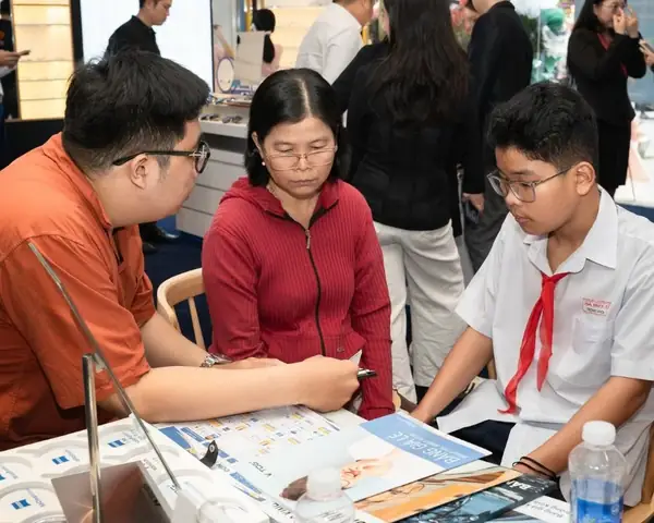 Cửa Hàng Mắt Kính Tiếng Anh Là Gì Cửa Hàng Mắt Kính Tiếng Anh Là Gì