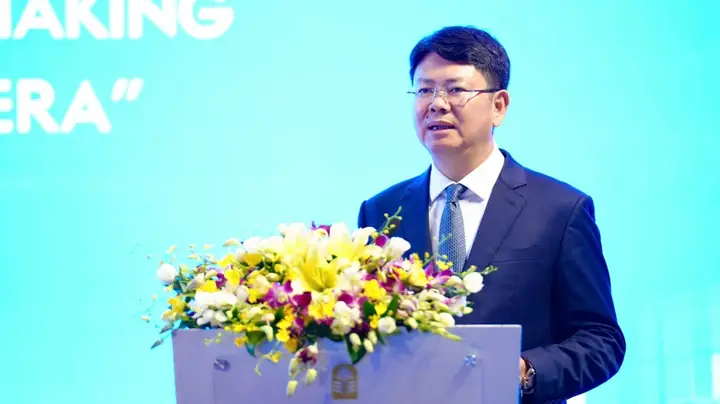 Diễn Đàn Kính Mắt