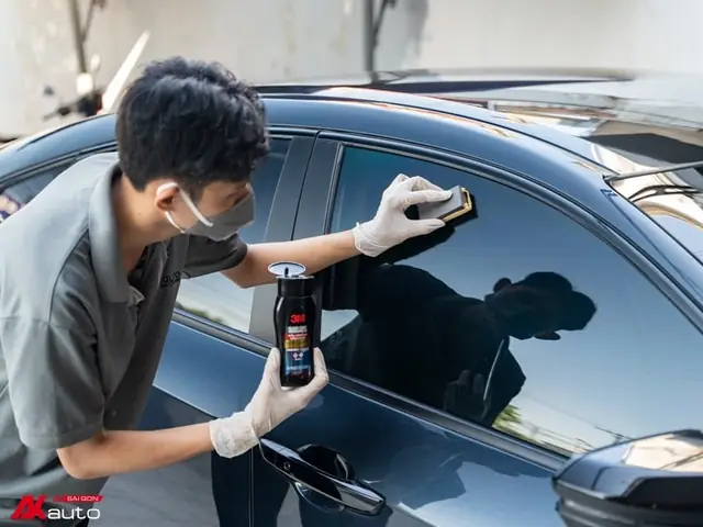 Dung Dịch Phủ Nano Cho Kính Mắt