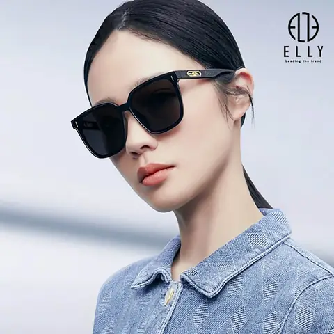 Gái Thành Mắt Kính