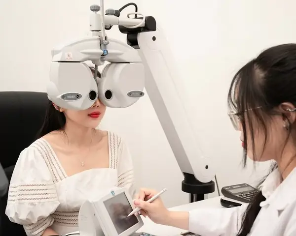 Giá Cắt Kính Cận Ở Bệnh Viện Mắt Tphcm