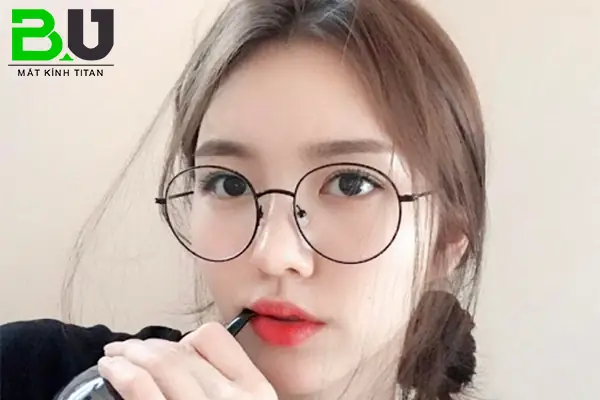Giá Kính Mắt Bích Ngọc Giá Kính Mắt Bích Ngọc