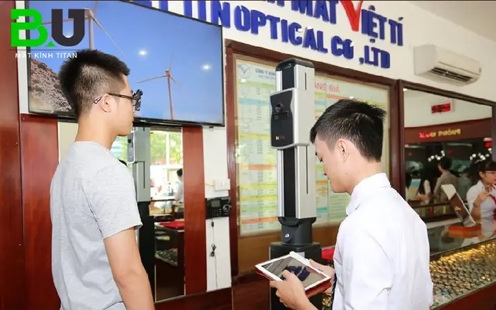 Giá Kính Mắt Cận Việt Tín