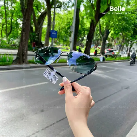 Giá Mắt Kính 3m