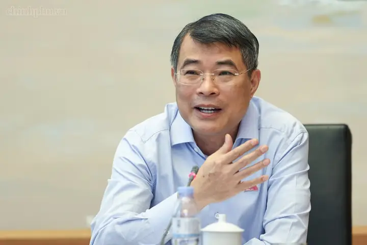 Giá Tiền Trung Bình Kính Mắt Ở Trung Quốc Giá Tiền Trung Bình Kính Mắt Ở Trung Quốc