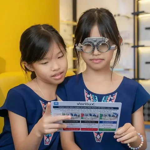 Giá Trong Kính Tại Bệnh Viện Mắt