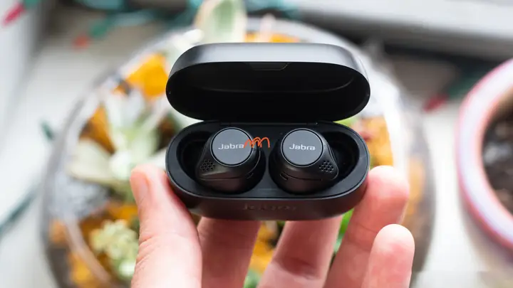Giới Thiêệu Về Chiếc Mắt Kính