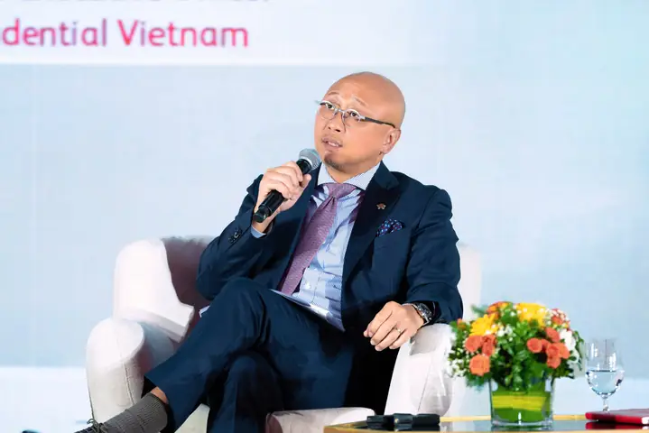Hãng Kính Mắt Sản Xuất Tại Việt Nam