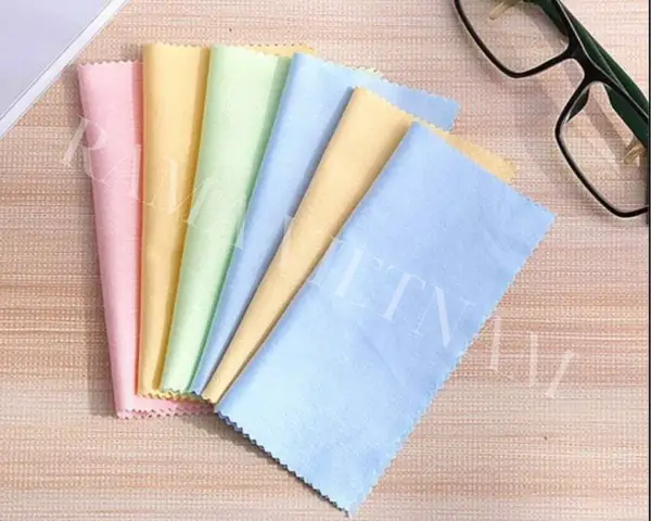 Khăn Lau Kính Mắt Là Vải Gi