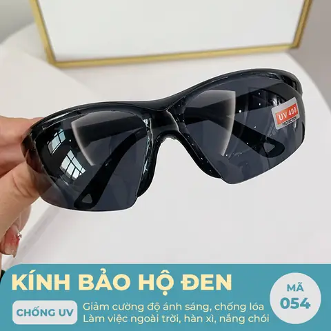 Kiểu Mắt Kính Thời Trang Trong Suốt Nam Kiểu Mắt Kính Thời Trang Trong Suốt Nam