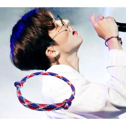 Kim Hanbin Đeo Mắt Kính
