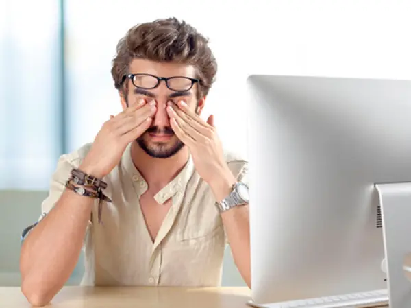 Kính Bảo Vệ Mắt Trước Màn Hình Máy Tính