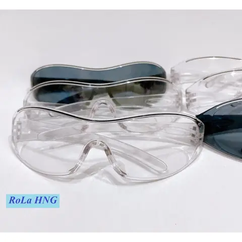 Kính Chống Bụi Cho Mắt