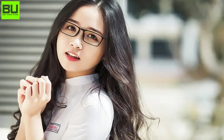 Kinh Doanh Mắt Kính Online