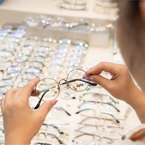 Kính Giả Cận Chống Mỏi Mắt Kính Giả Cận Chống Mỏi Mắt