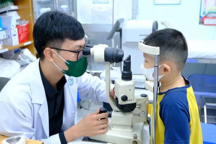 Kính Hiển Vi 1 Mắt Tp Hcm Kính Hiển Vi 1 Mắt Tp Hcm
