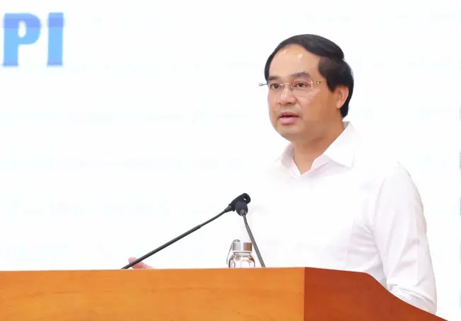 Kính Luo Gắn Mắt
