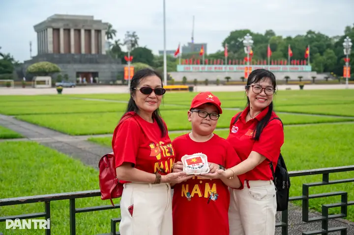 Kính Mắt 136 Giảng Võ