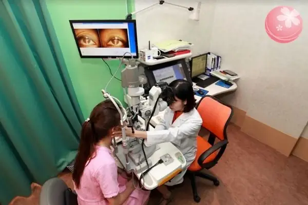 Kính Mắt 32 Phó Đức Chính