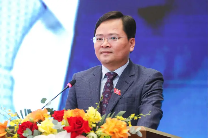 Kính Mắt Aipa