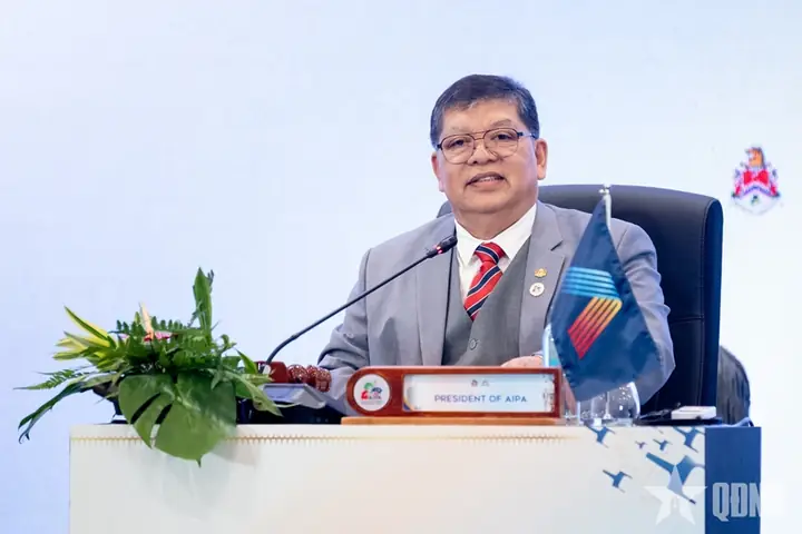 Kính Mắt Aipa