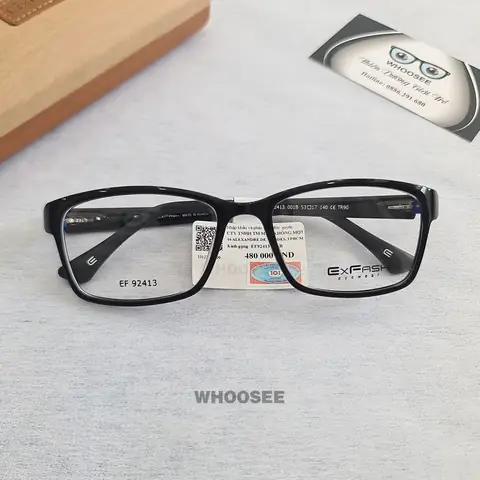 Kính Mắt Cận Vuông To Màu Đen