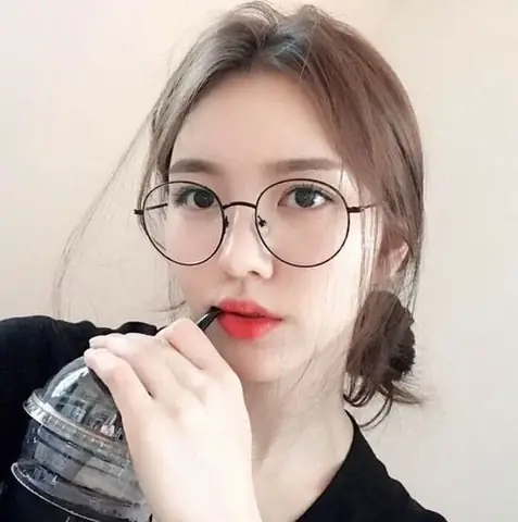 Kính Mắt Cho Khuôn Mặt Dài