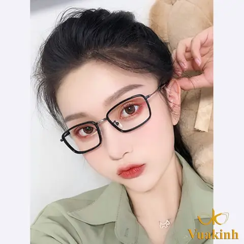 Kính Mắt Chữ Nhật Nhỏ