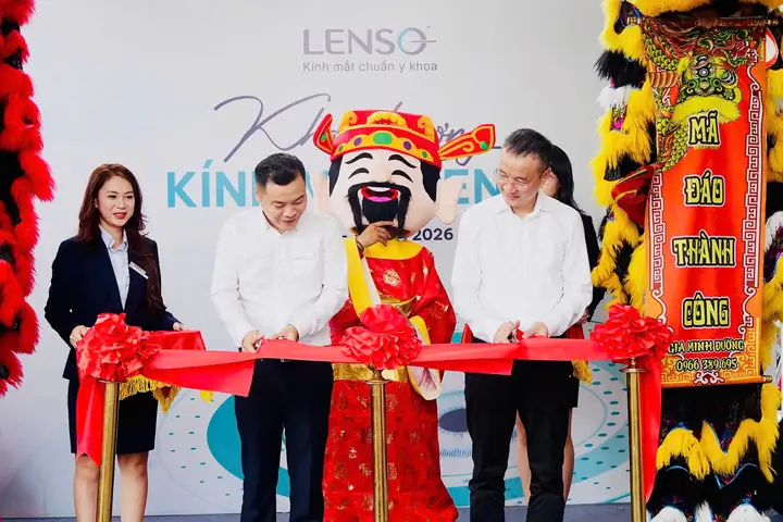 Kính Mắt Giám Đốc