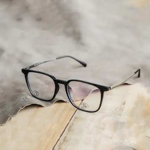 Kính Mắt Gọng Nhựa Màu Trà