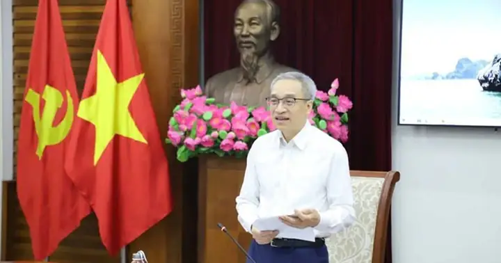 Kính Mắt Hãng Bvh