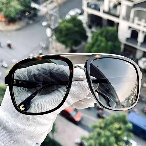Kính Mắt Hiệu Carrera