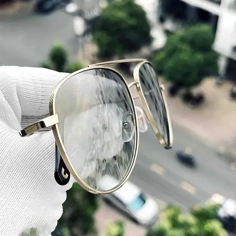 Kính Mắt Hiệu Carrera