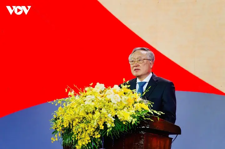 Kính Mắt Hòa Bình Kính Mắt Hòa Bình
