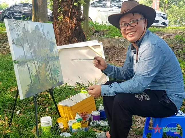 Kính Mắt Hoạ Sĩ